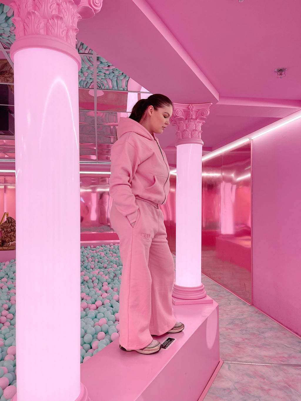 777 Sweatshirt Pink